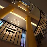 Hotel The Icon 4*